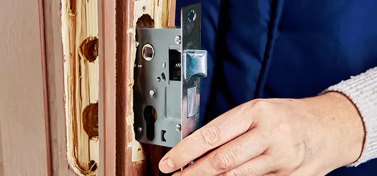 Garage Door Lock Replacement Renton
